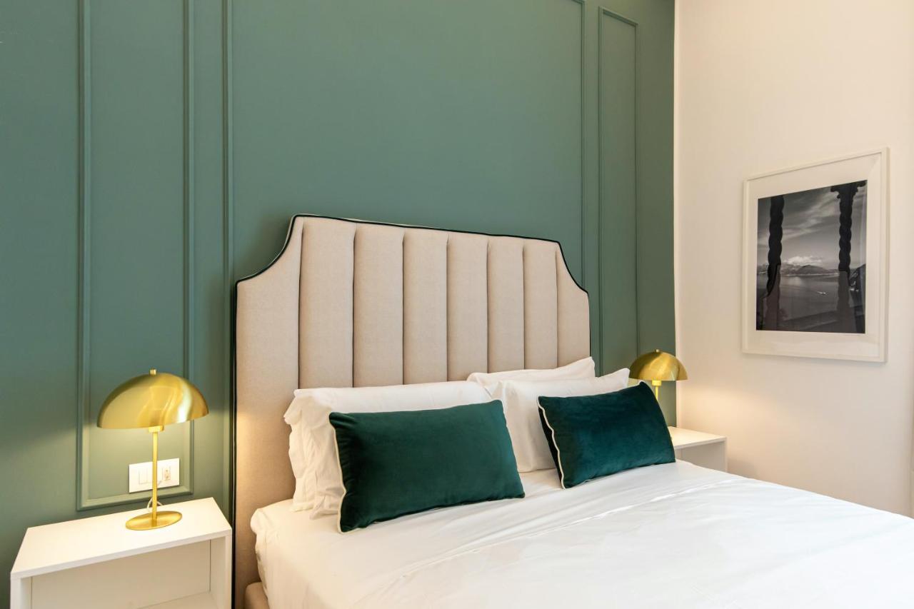 Hotel Unico Relais à Naples Extérieur photo